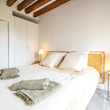 Apartment 4 Guests Montorgueil 2 *