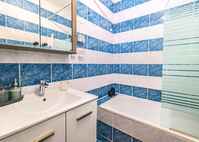 Peaceful Flat In Montorgueil Paris
